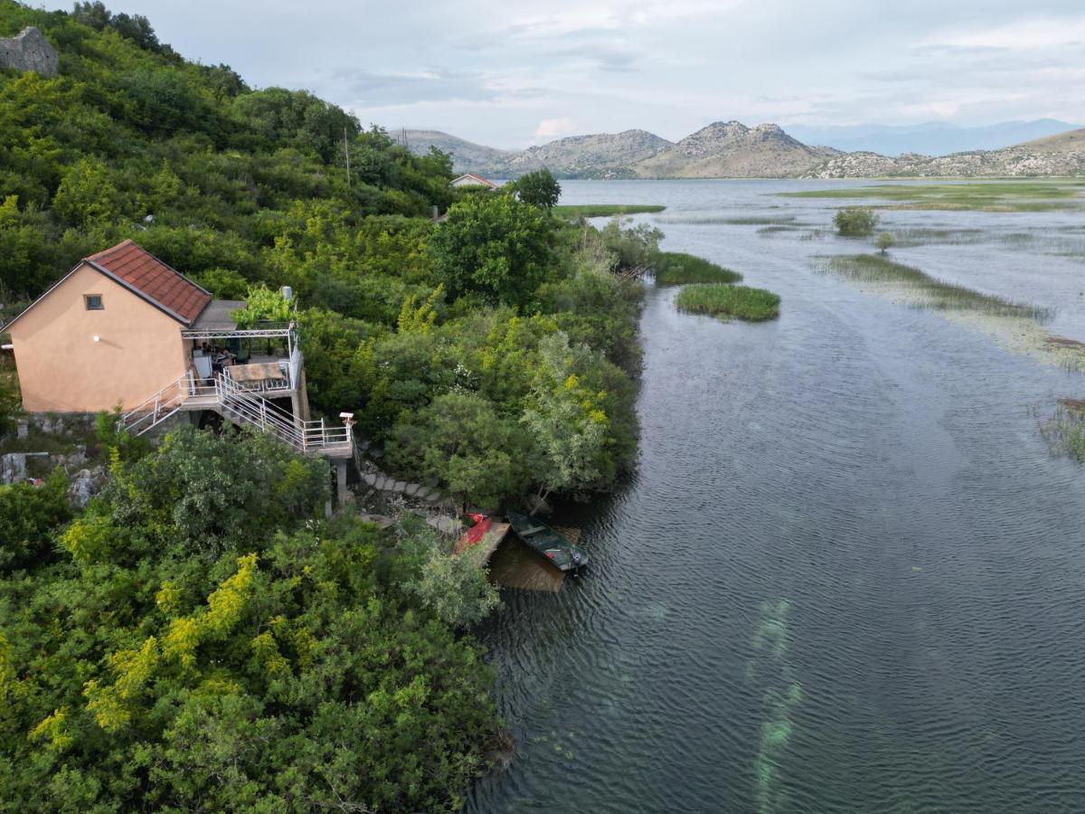 Wild Beauty House Skadar Lake ツェティニェ エクステリア 写真